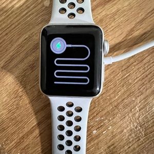 Nike + sports band Apple Watch Series 3